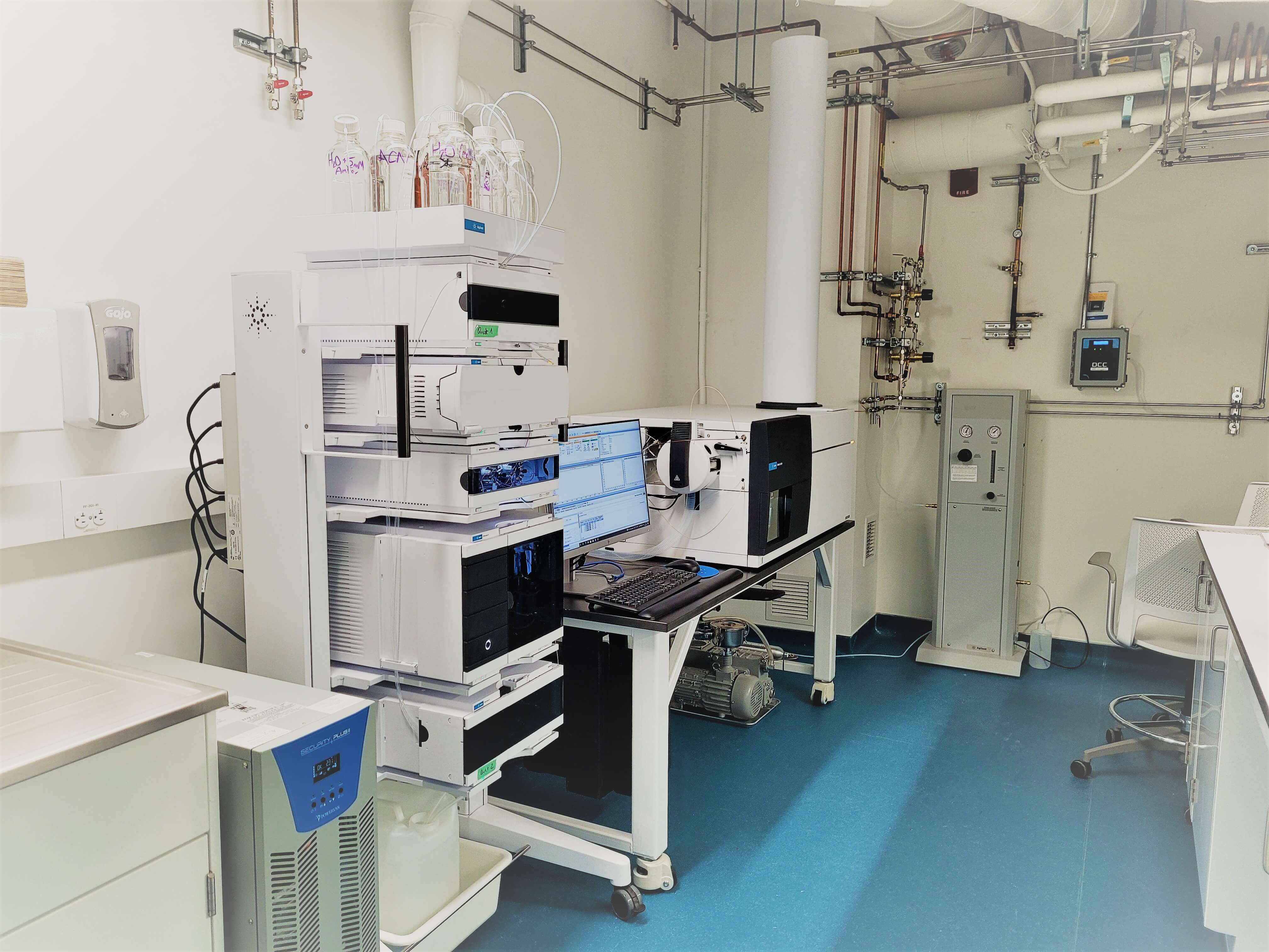Interior of EC lab with lab equipment