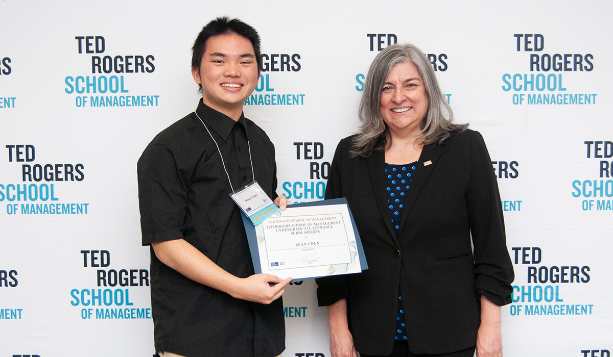 Dean Cynthia Holmes with award winner