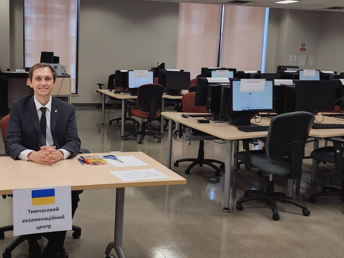 Dr. Anatoliy Gruzd at the Ukrainian Test Centre 