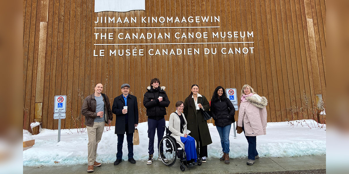 Canoe display and transportation process