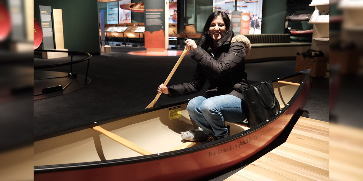Canoe display and transportation process