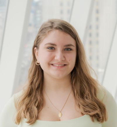 Caroline Smolko Headshot