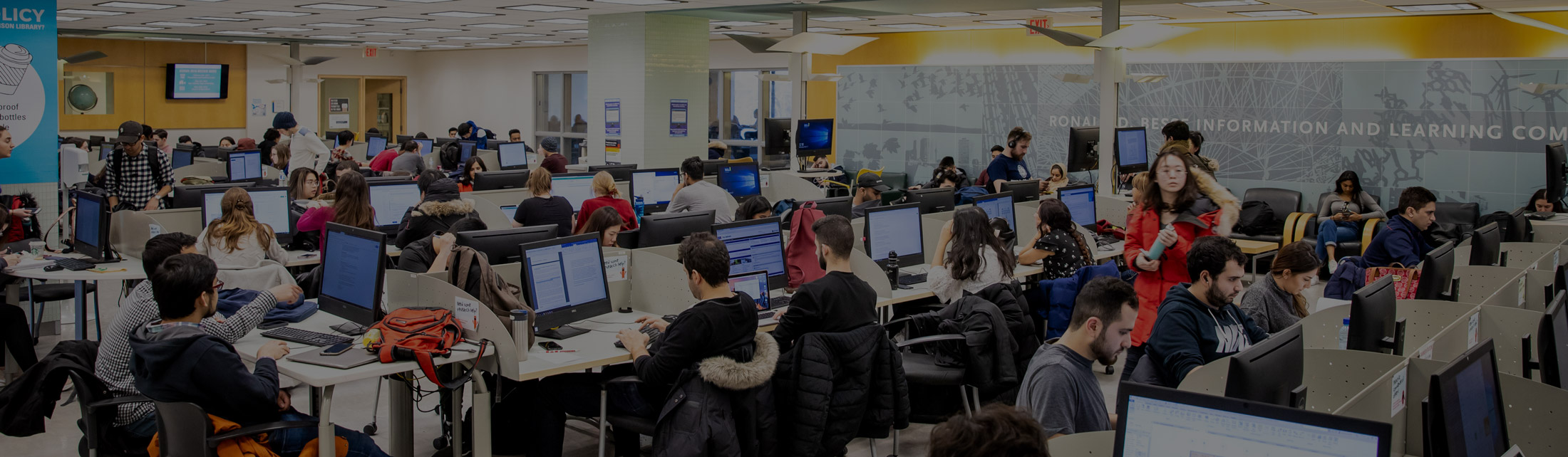 Students using the computers in the Learning Commons (ILC) located in the Library.