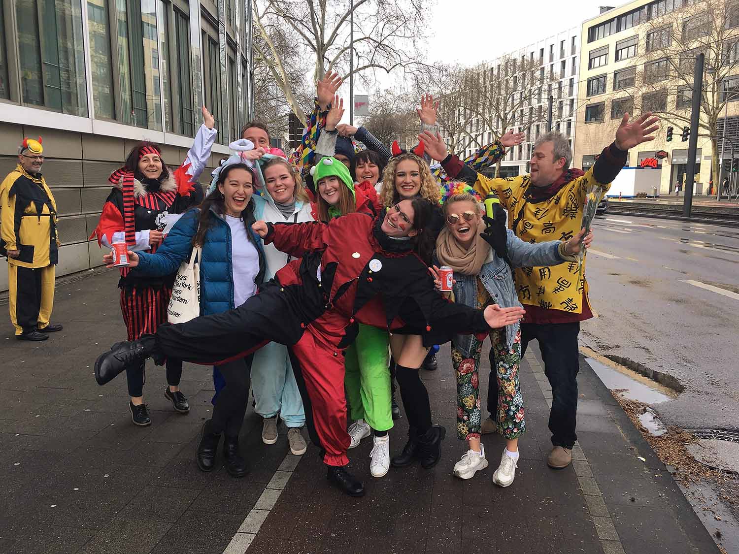 group photo of students on a trip