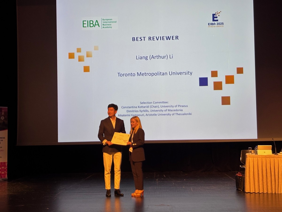 Dr. Liang Li received 2025 EIBA Best Reviewer Award