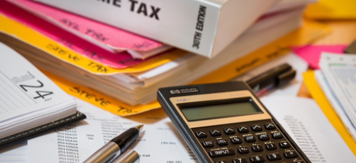 tax files and  calculator