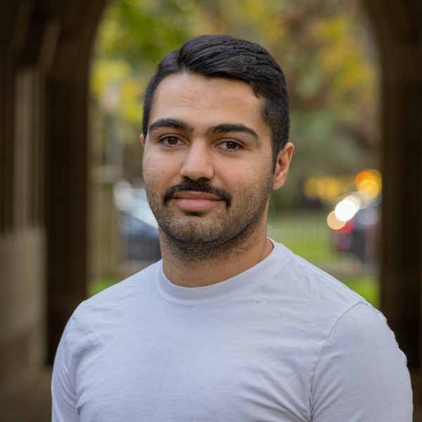 Hossein Shayesteh