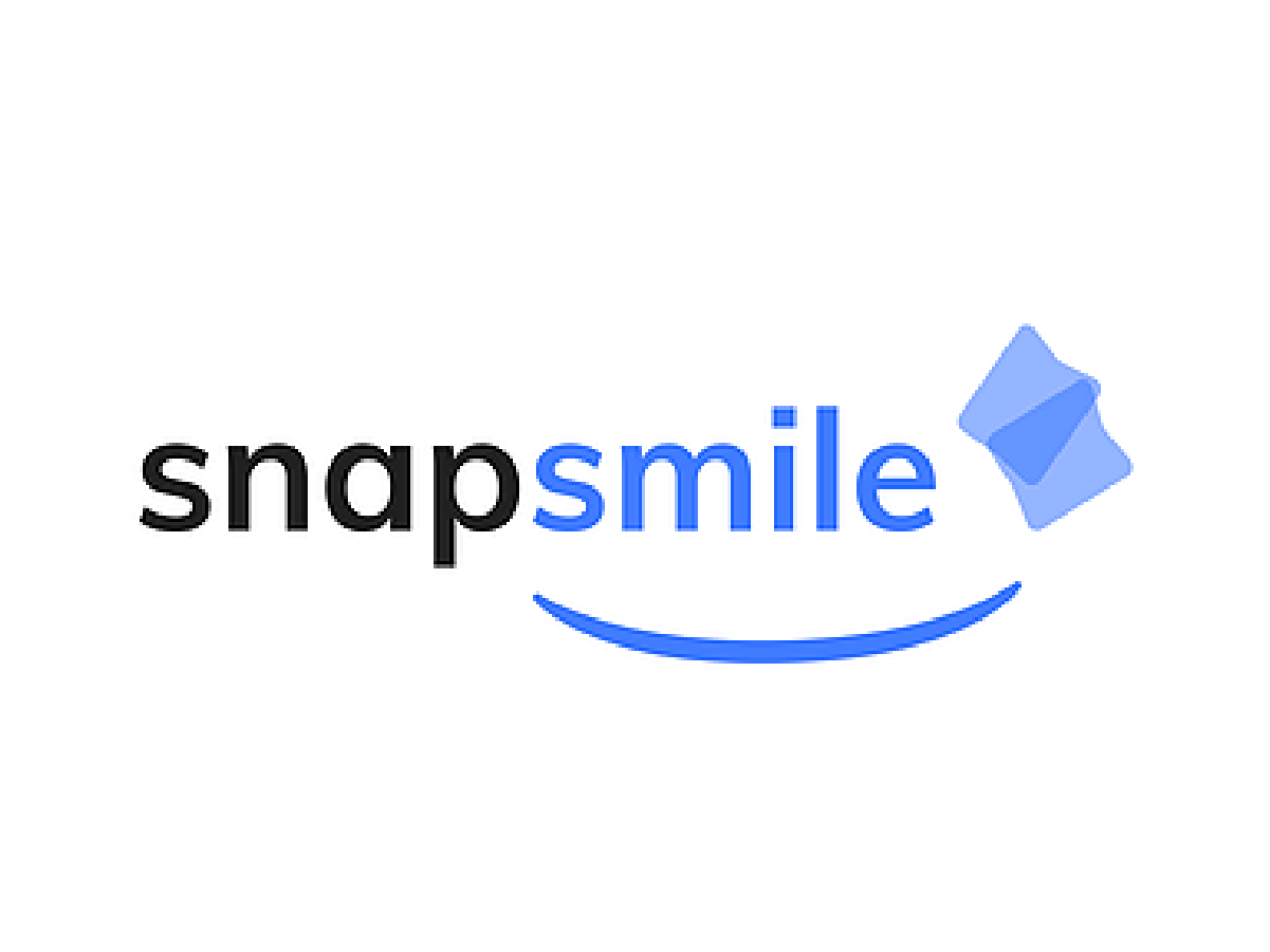 SnapSmile logo with link to snapsmile website