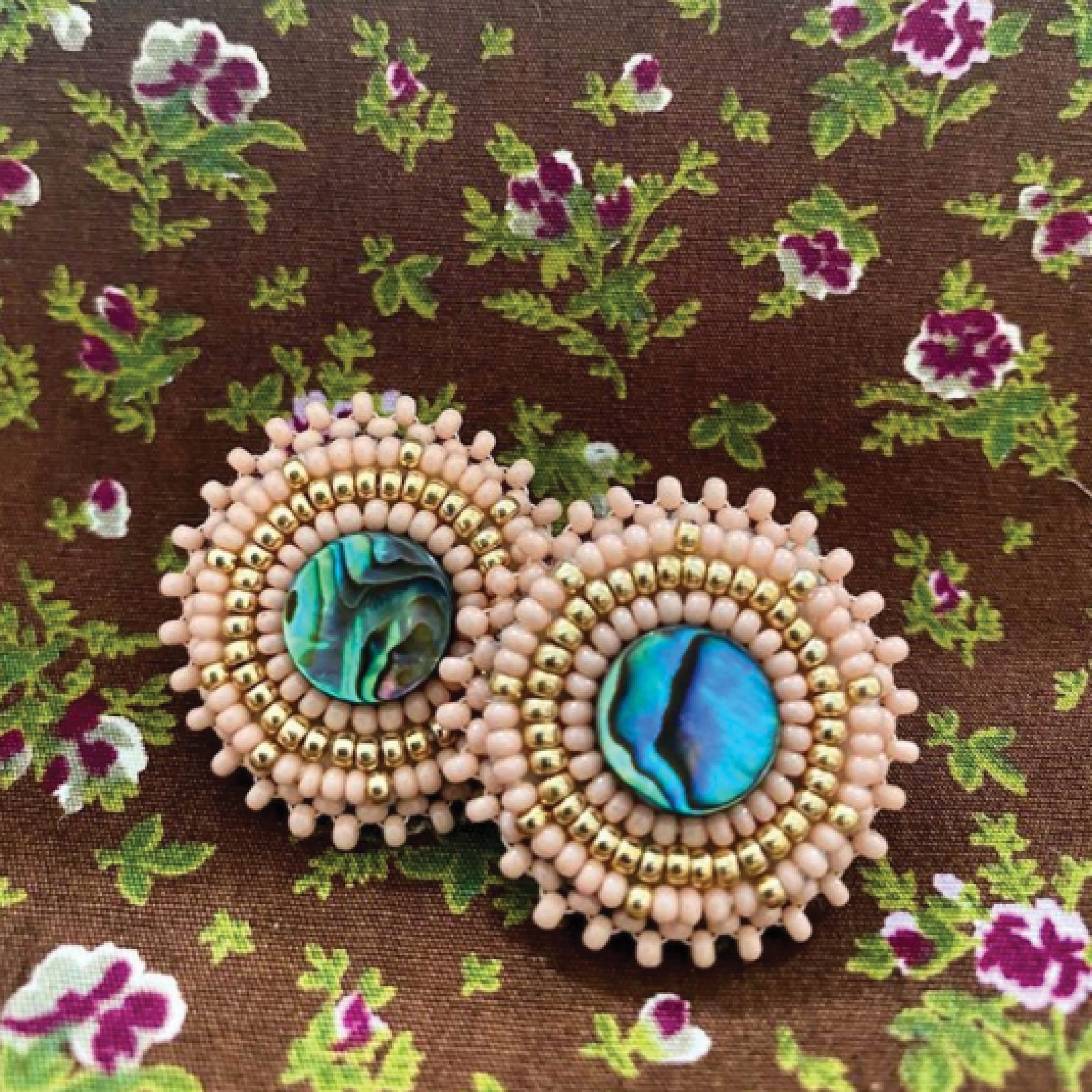 Onizhishin Designs image 3