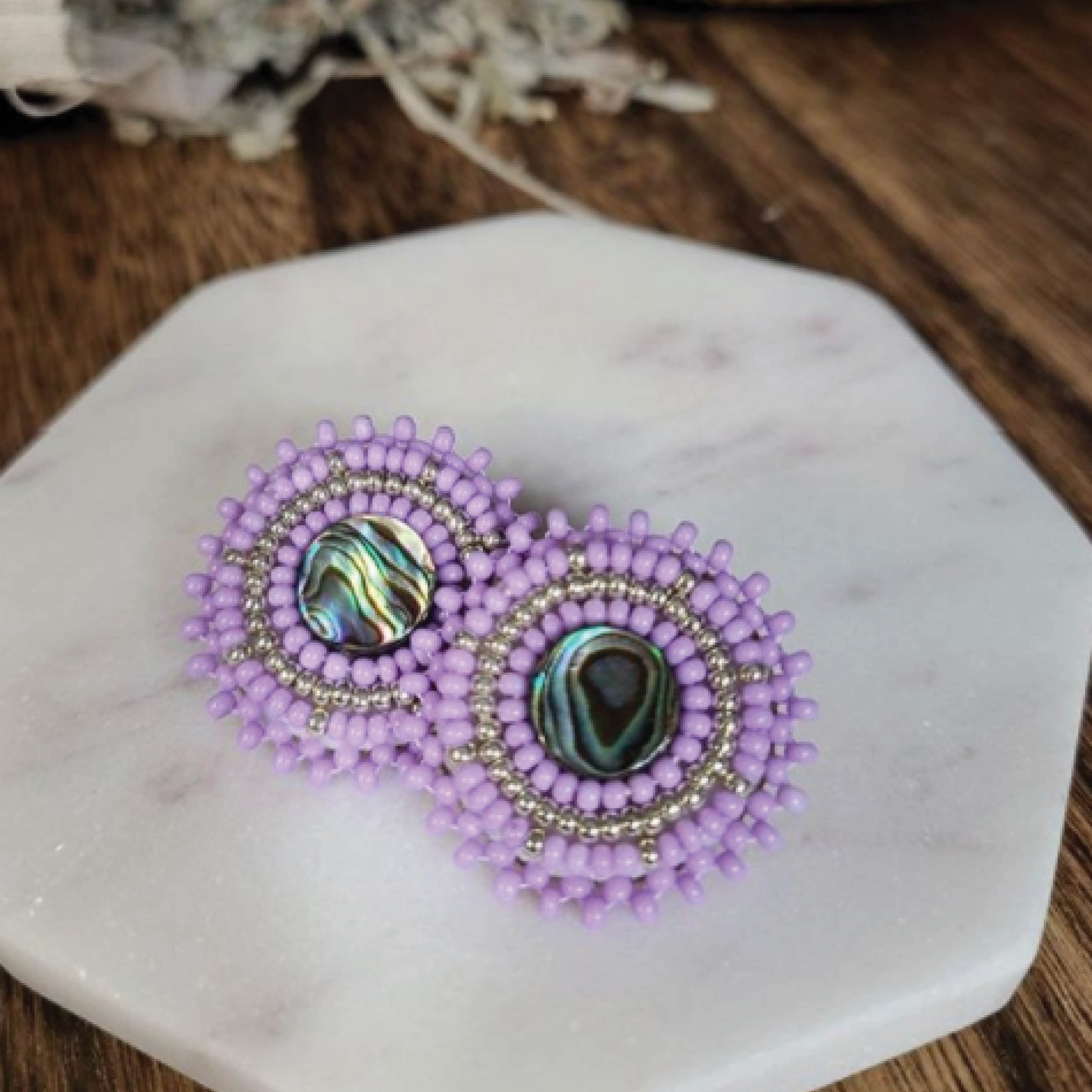 Onizhishin Designs image 4