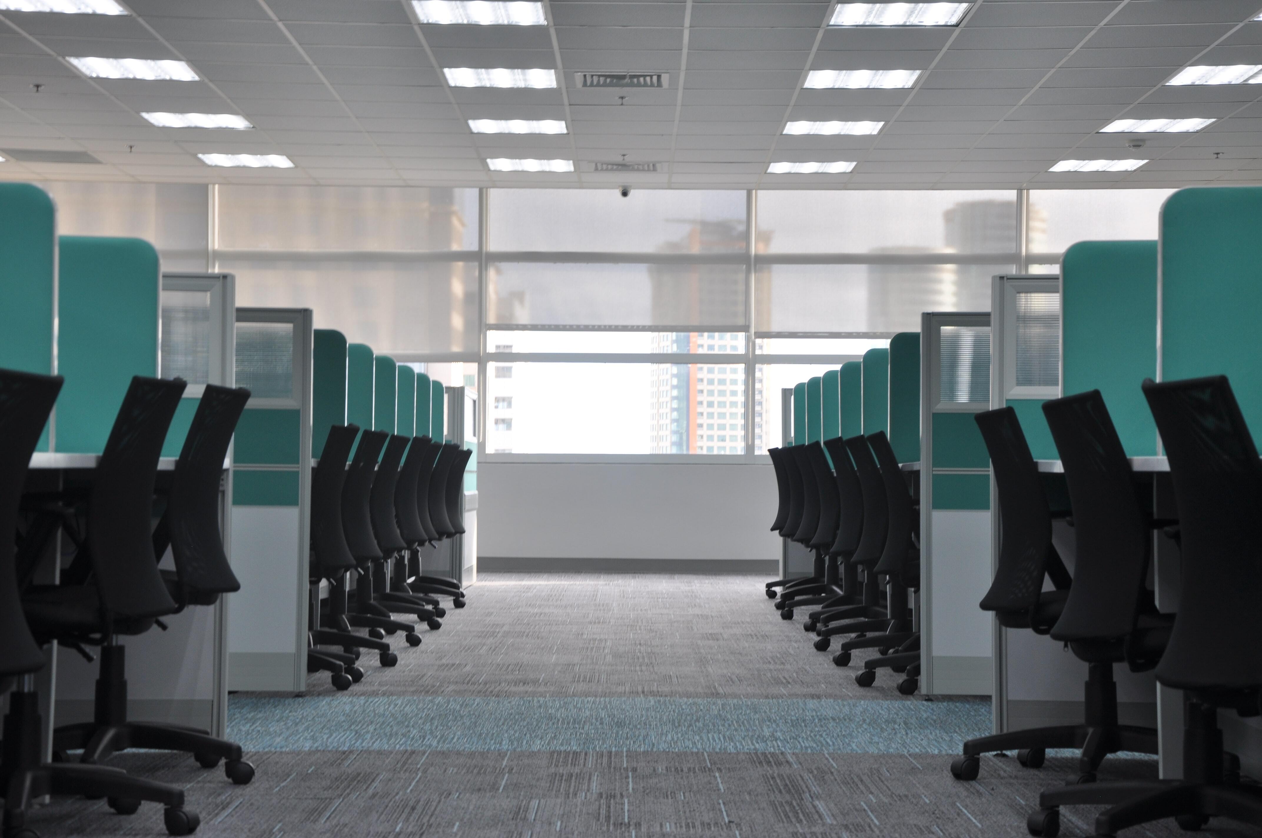 Brampton venture zone office desks 