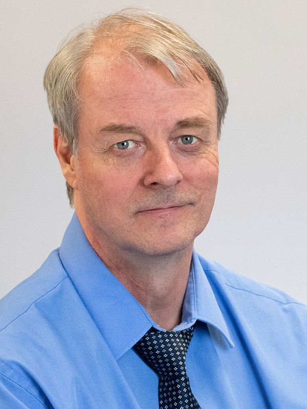 Dr. Scott Anderson, Associate Professor, Finance