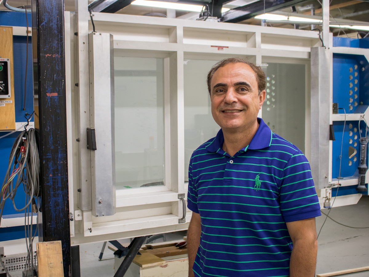 Hekmat Alighanbari's Headshot