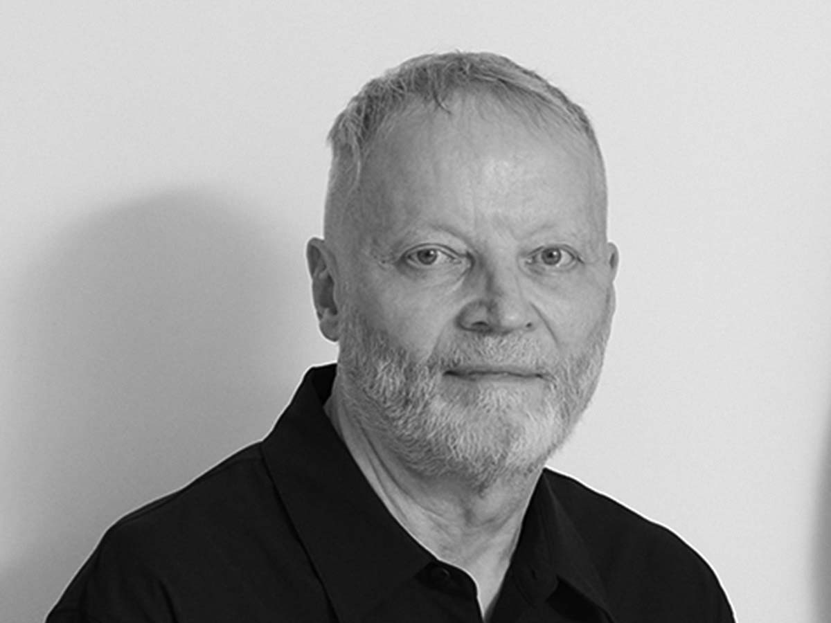 Glenn Pushelberg, Interior Design '76