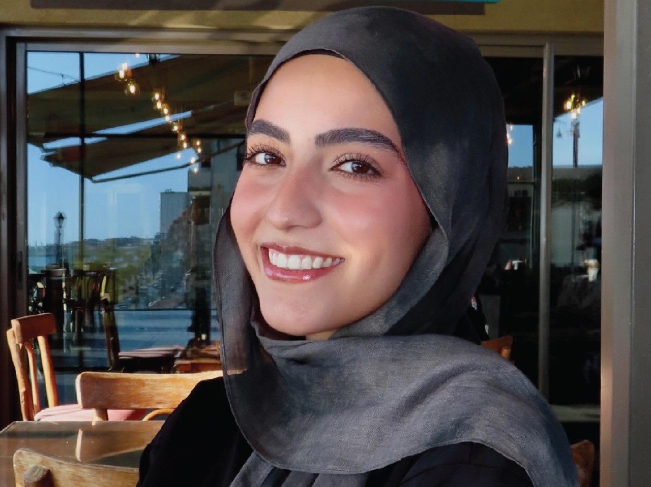 Portrait of Sara Younes