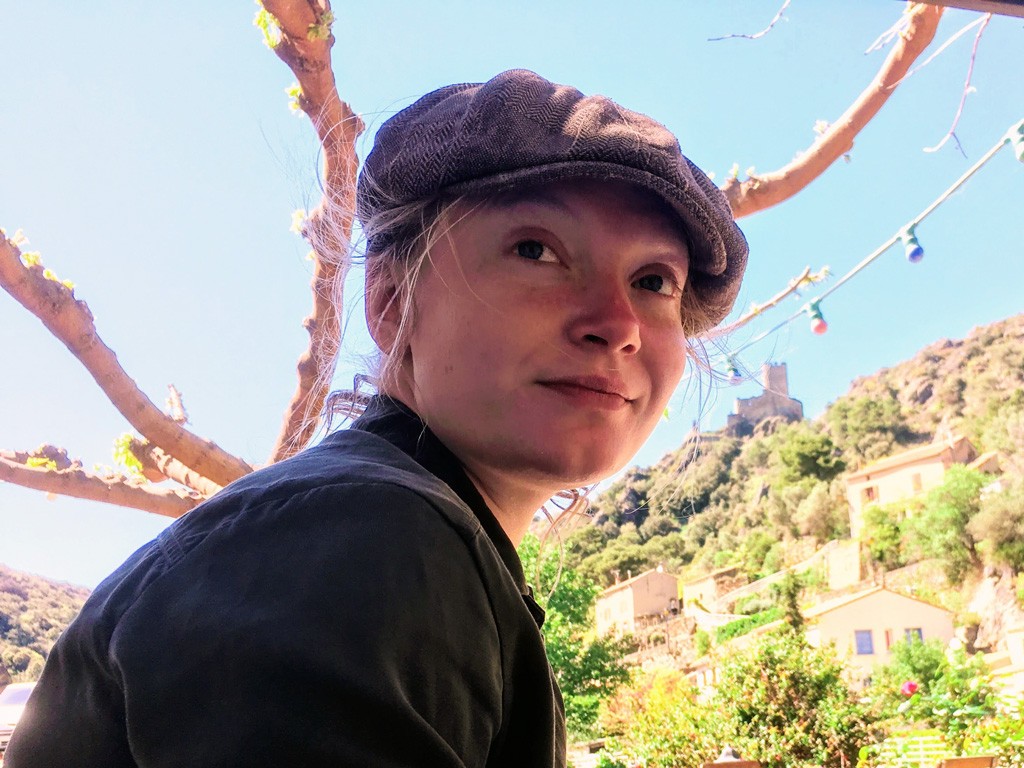Dr. Roxana Suehring