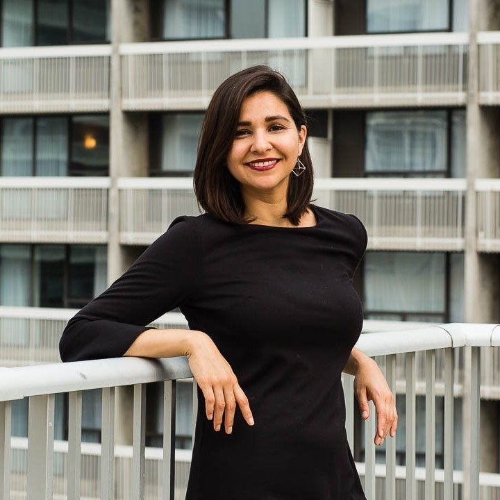 Headshot of Lorena Escandon