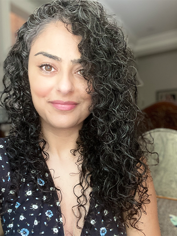 Azadeh Monzavi headshot