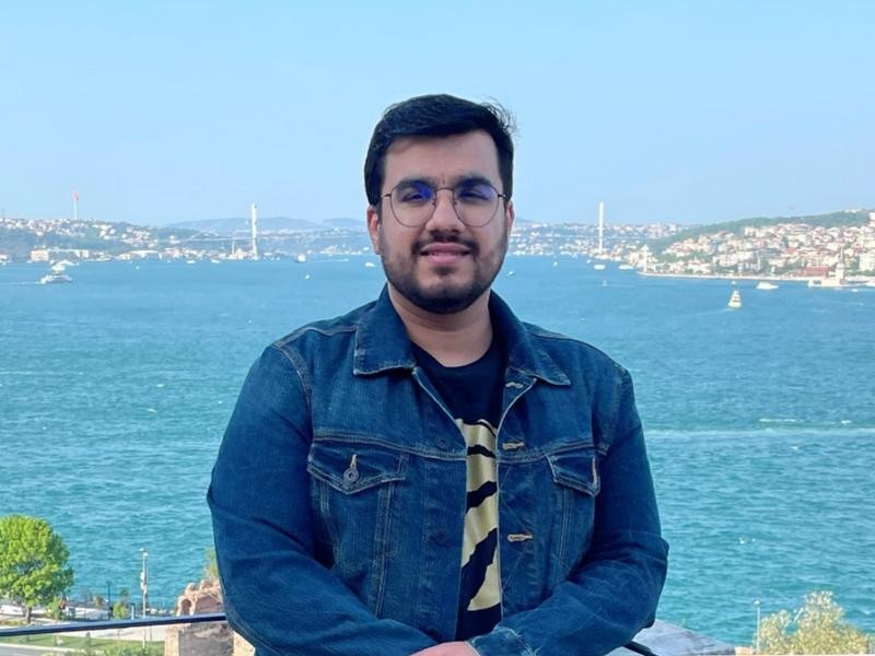 Postdoctoral fellow Ahmed Sarwar