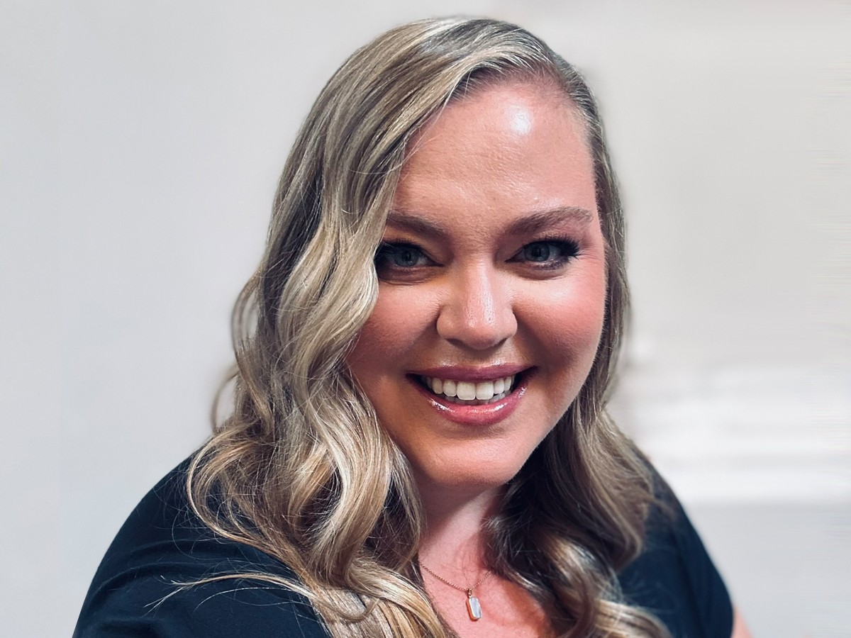 Samantha Craig,  Acting Assistant Professor 
