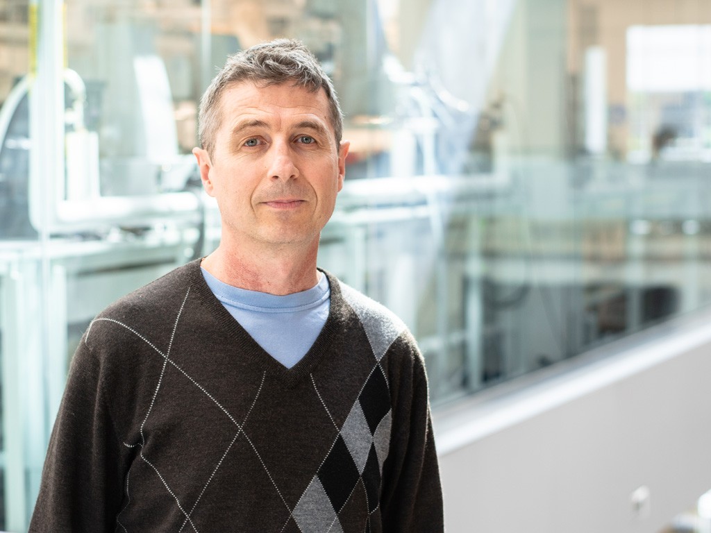 Dr. Sebastian Ferrando