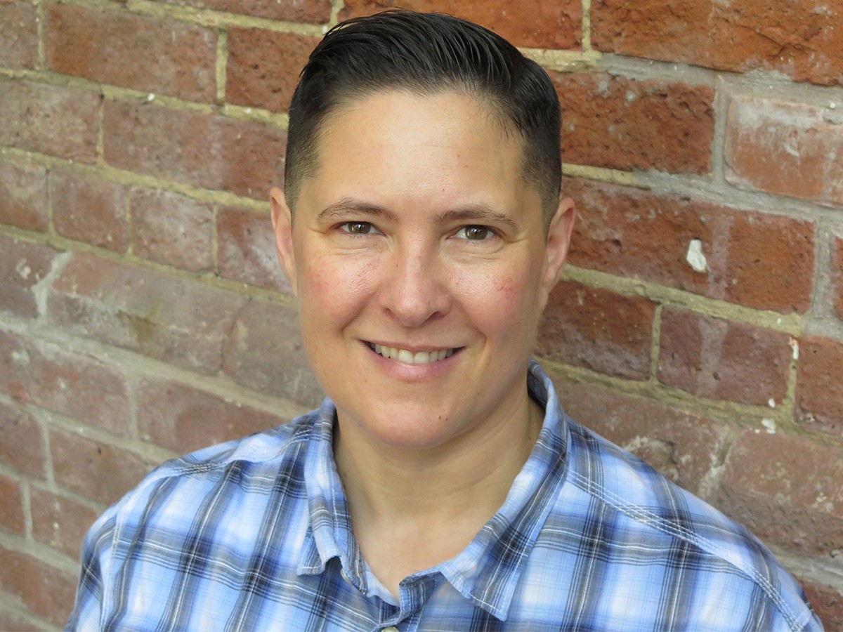 Dr. Tae Hart profile