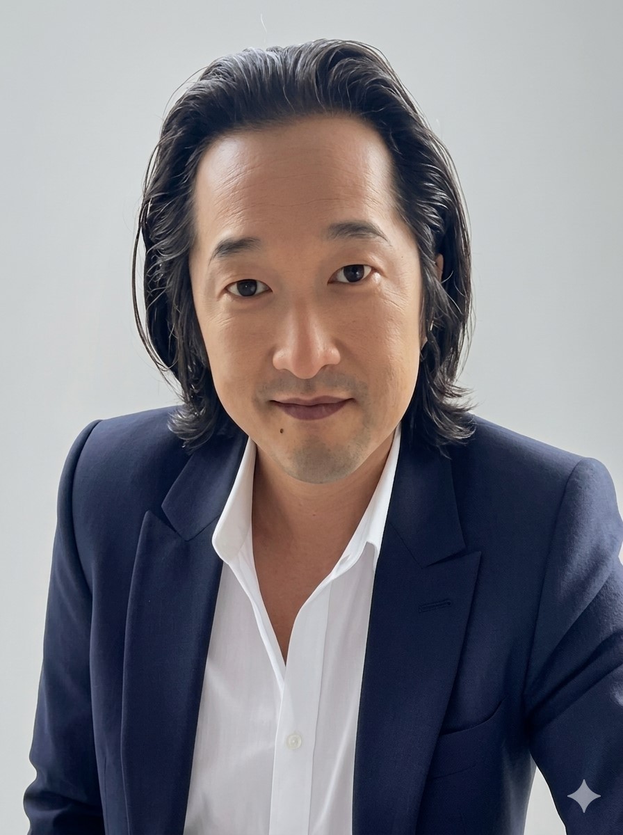 Mark Lee's Headshot