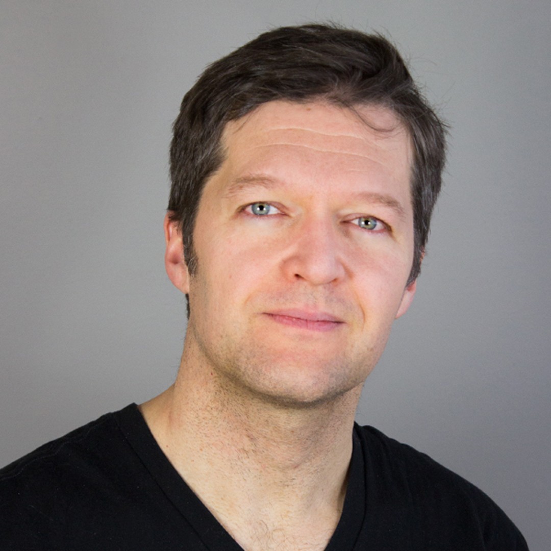 Headshot of Andrew Furman smiling